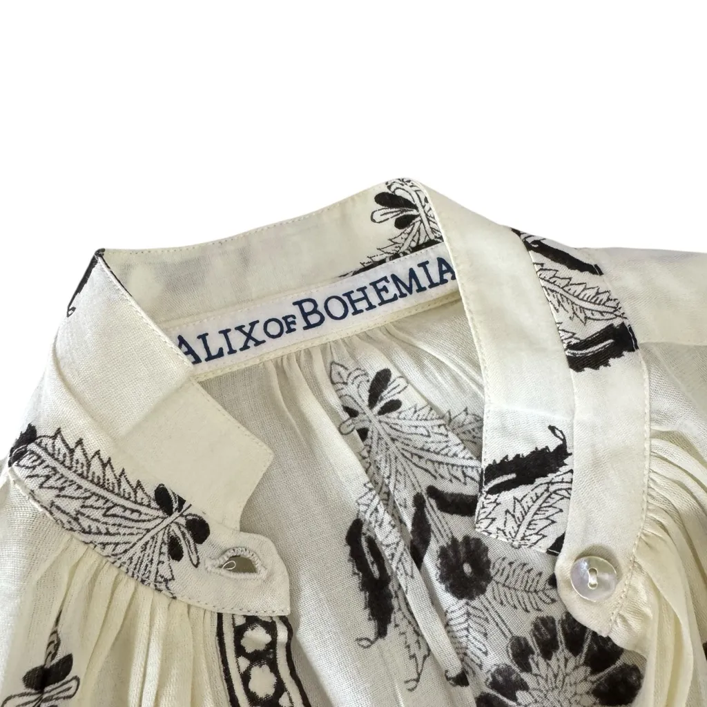 Alix of Bohemia Kiki Ink Cactus Flower Shirt
Button Front Long Sleeve Size XS - Image 5