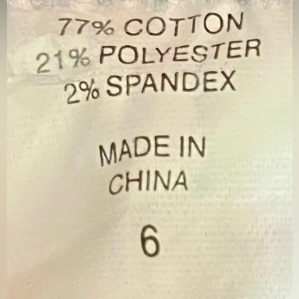 New York & Co Low Rise Skinny Jeans - Image 4