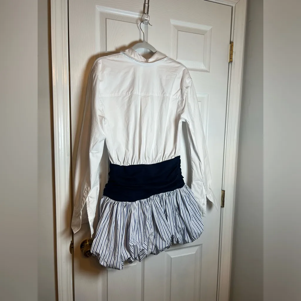 Lovers and Friends Andi Mini Dress in White & Navy - Image 5