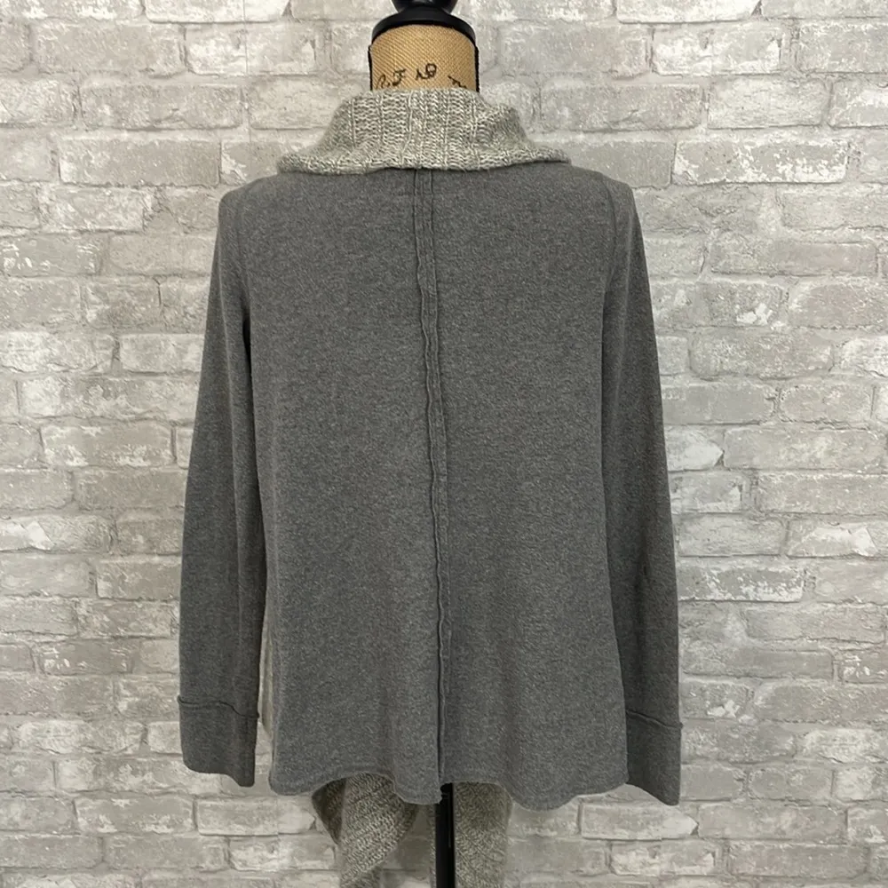 Anthropologie Saturday Sunday Casado
Gray Contrast Draped Cardigan - Image 5