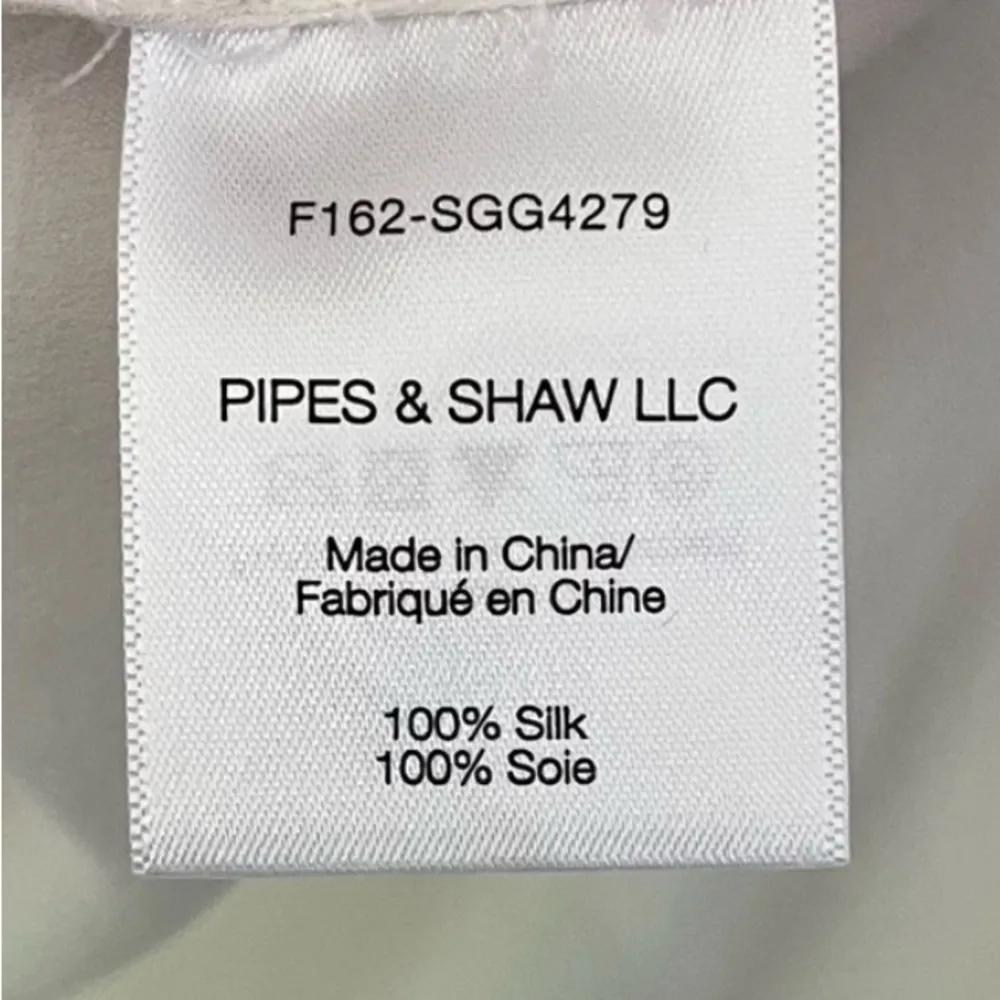 Veronica Beard Silk Long Sleeve Embroidered Blouse V-neck buttons - Image 6