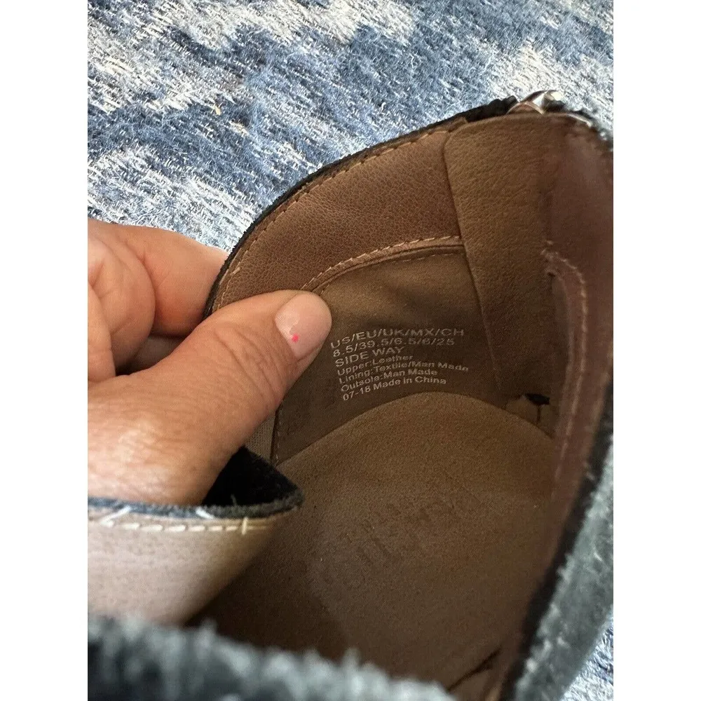 Kenneth Cole Reaction Side Way Ankle Bootie, Black Suede, Size 8 .5 US Back Zip - Image 4