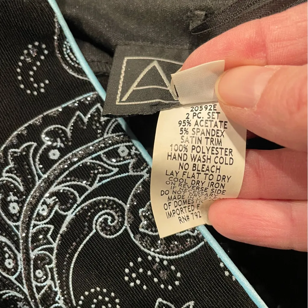 Cute Vintage 90s sparkly slinky swirl baby blue cardigan mandarin collar top - Image 5