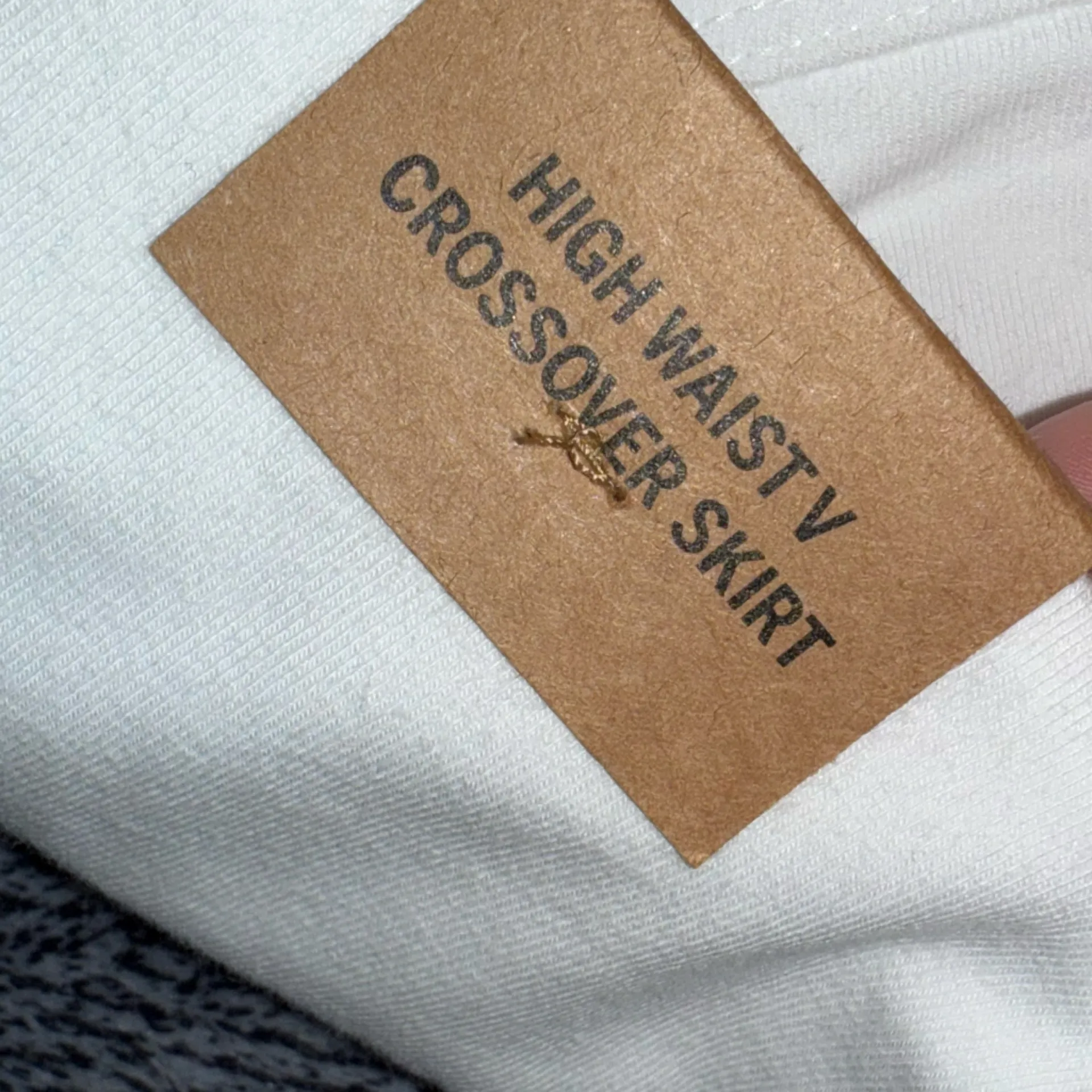 NWT VS PINK High Waisted Crossover Skirt Small - Image 3