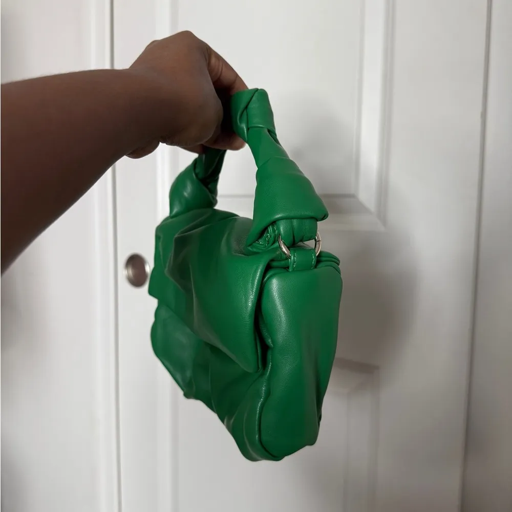 ZARA Green Leather Women's Bag - Image 3