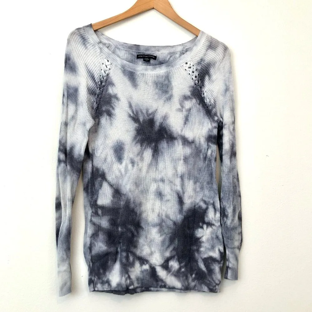 AMERICAN EAGLE Shoulder Stitch Sweater Gray Black ? Tie Dye Boho Crew Neck Boho - Image 2