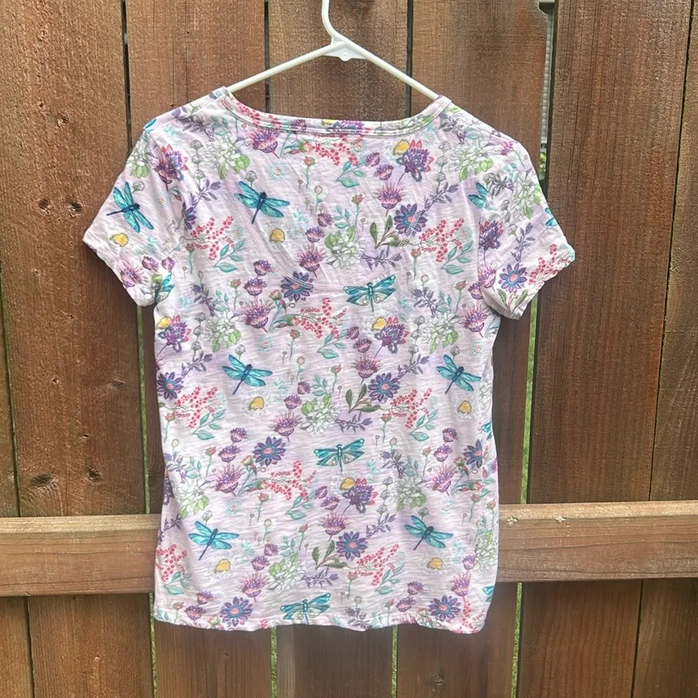 Sundance Butterly Firefly V-Neck Short Sleeve Lavender Tee Shirt Top Size XS - Image 3