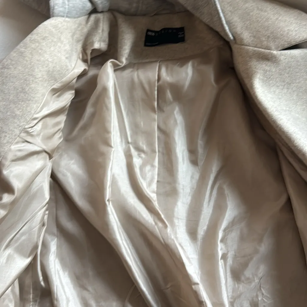 ASOS Design US size 2 women’s peacoat w gray sweatshirt built in hood - Image 4