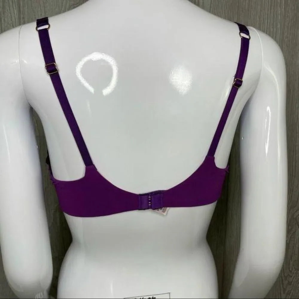 Victoria’s Secret push up without padding lace bra 36c - Image 4