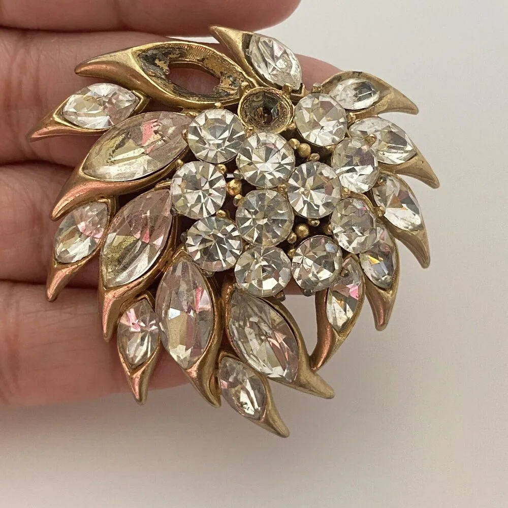 Vintage SPHINX Clear Rhinestone Large Brooch/Pin MISSING 2 RHINESTONE - Image 7