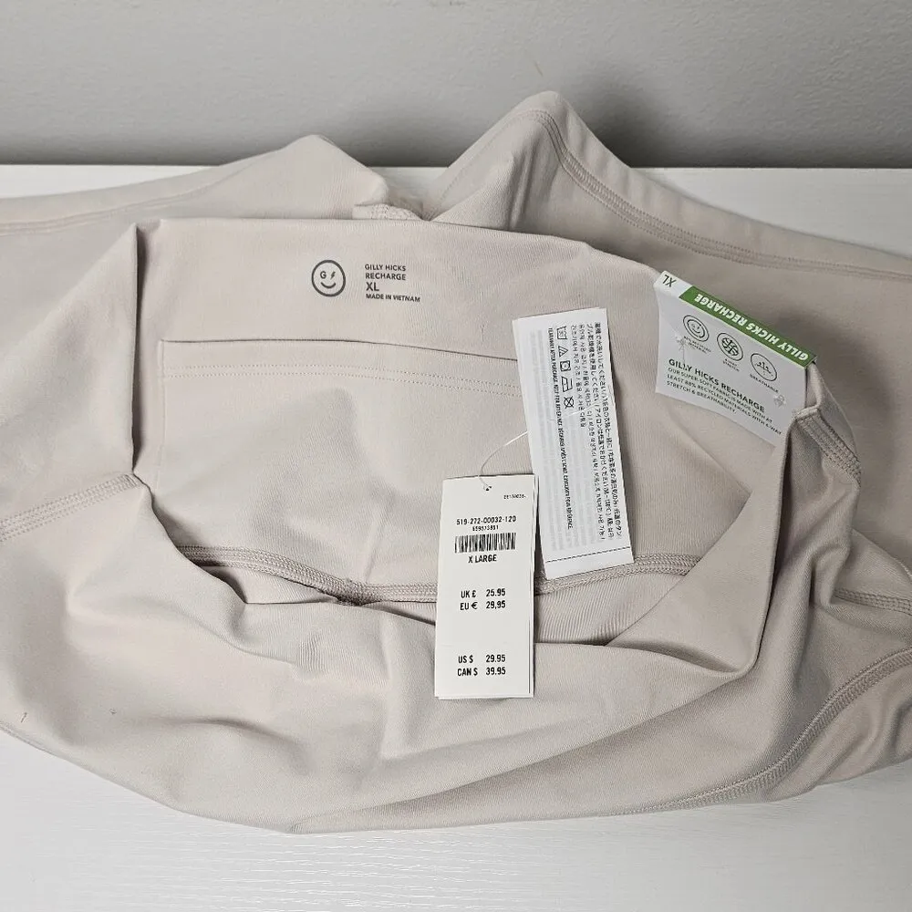 Hollister Gilly Hicks Active Recharge Shortie/ Light Stone / Women's Size XL - Image 5