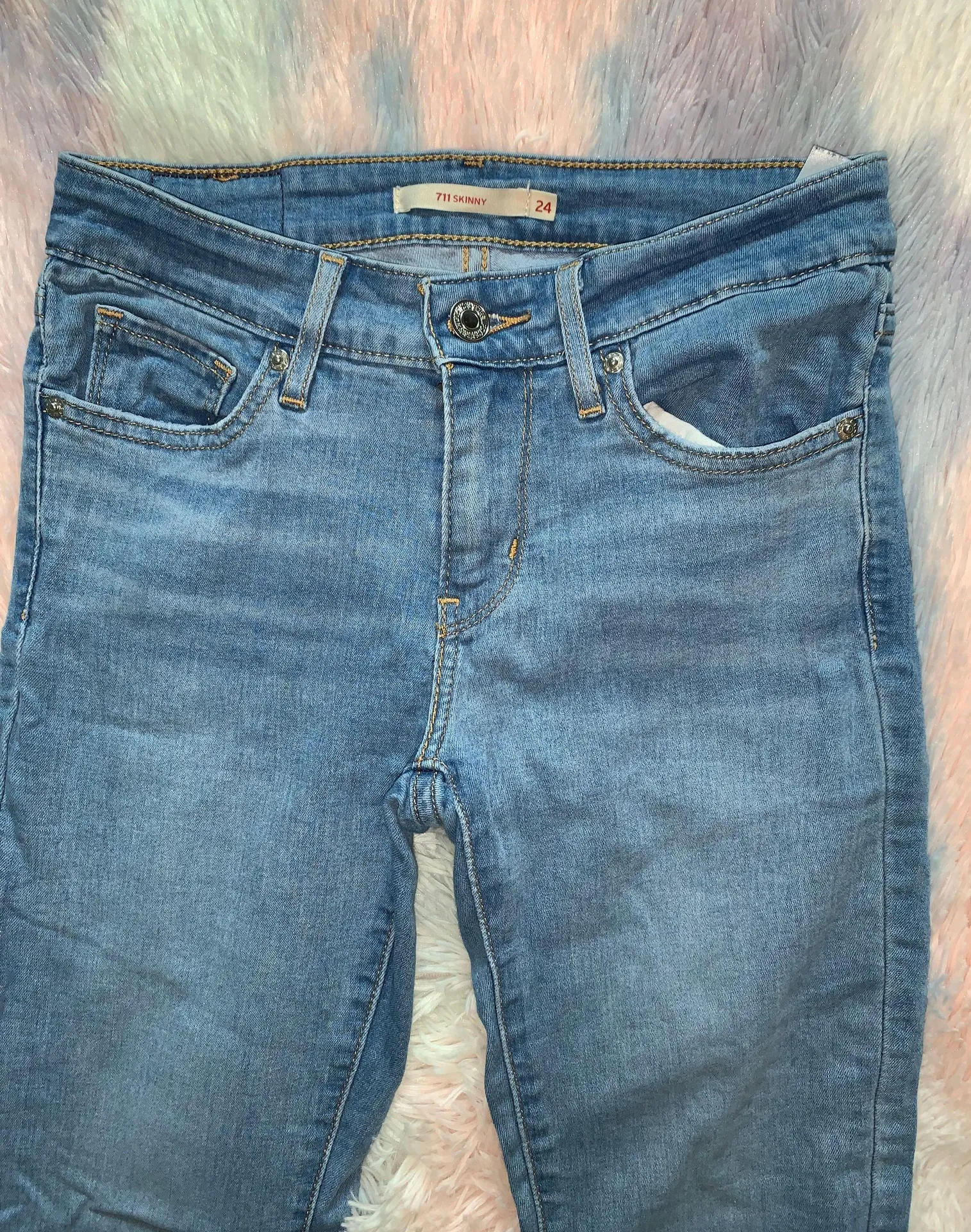 Light Blue Skinny Jeans - Image 4