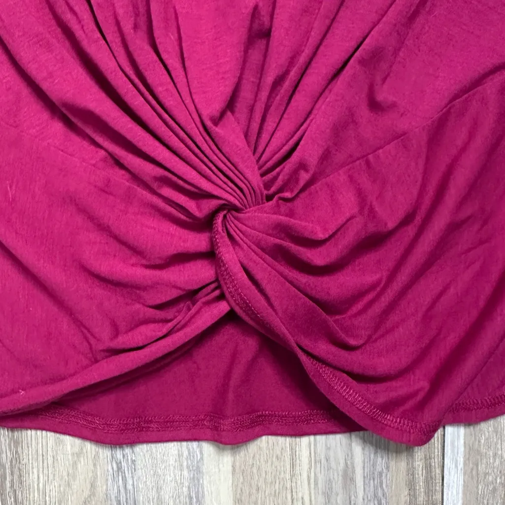 Shirt Bundle! (2) Women's White and Pink Active Tops Size Large - Image 11