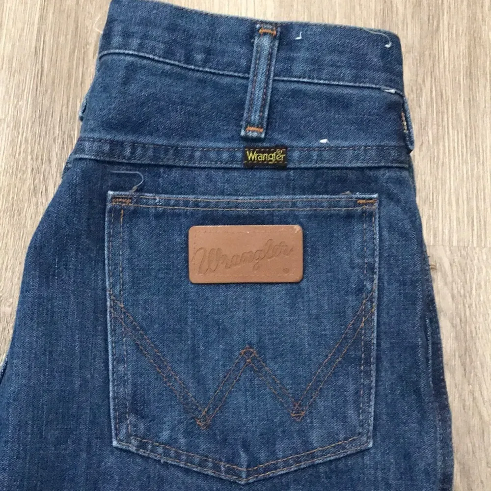 Wrangler Vintage Blue Jean Denim Women’s High Rise - Image 2