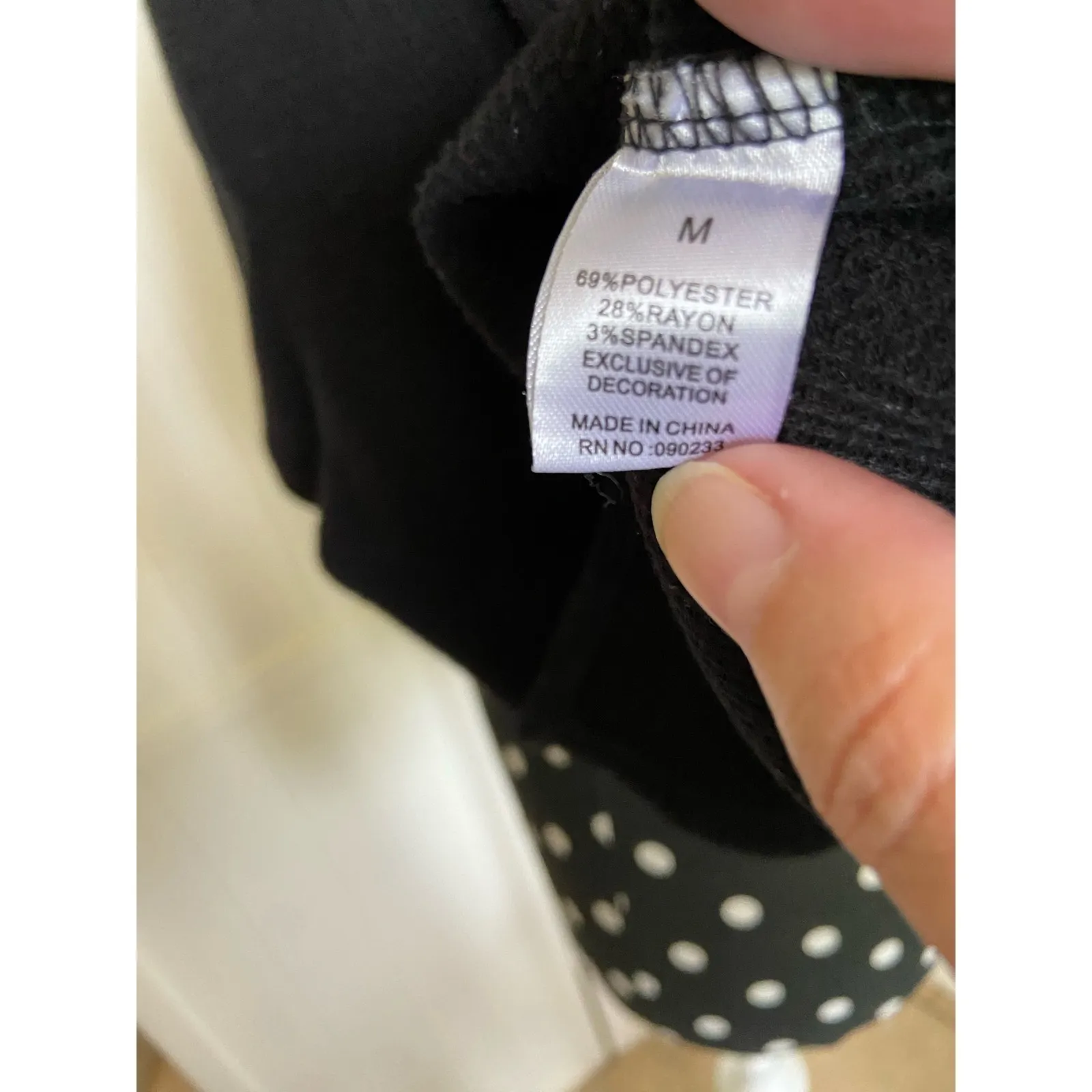 PacSun Womens Top Size M Cropped Ribbed‎ Knit V-Neck Collared Short Sleeve Black - Image 7