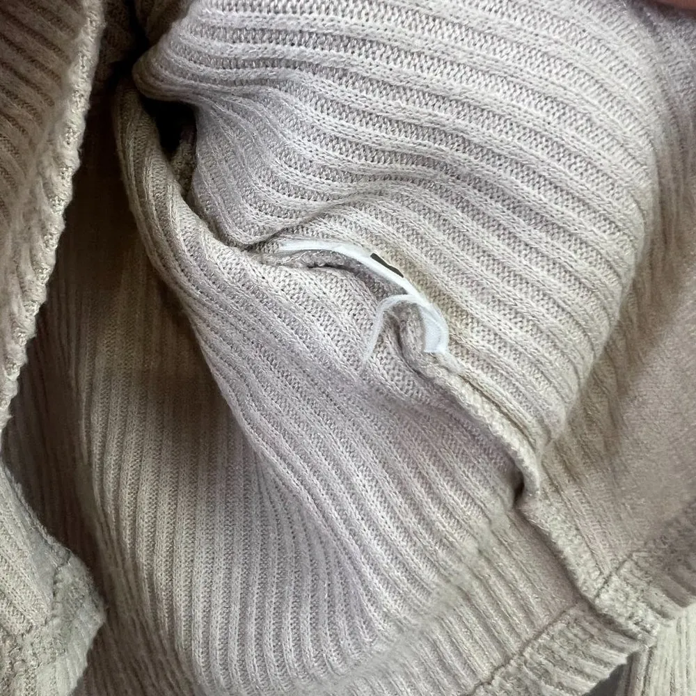 Abercrombie & Fitch Ribbed Knit Surplice Crossover Tie Front Long Sleeve Top - Image 6