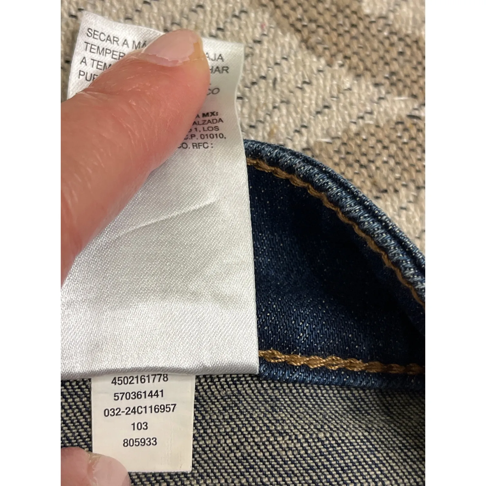 Chico’s So Slimming Girlfriend Slim Leg Crop dark wash blue jeans, size 2.5/ 14 - Image 7