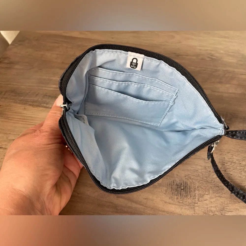 Wristlet Wallet On the Go Daily RFID Zip Pouch Black Flower Clutch - Image 5