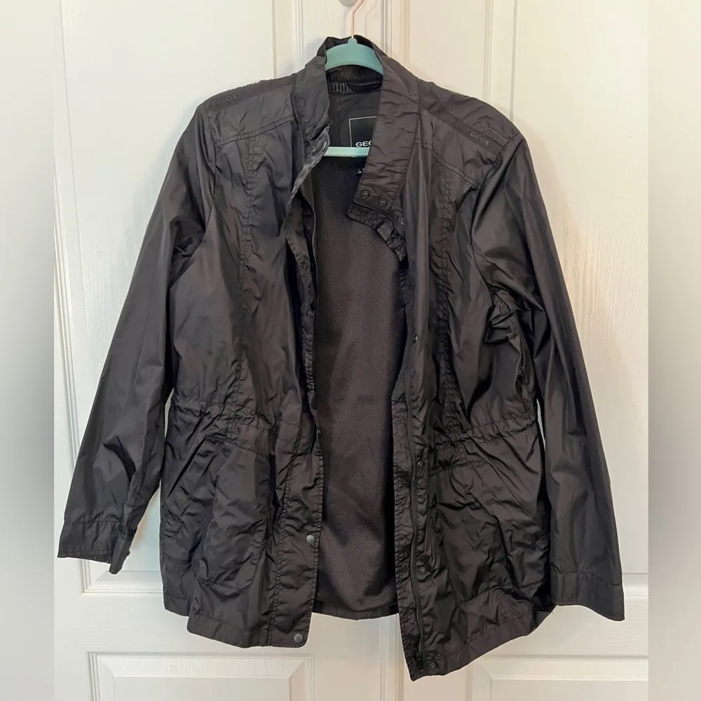 GEOX 18 Blomiee Respira Jacket Lightweight Black - Image 2