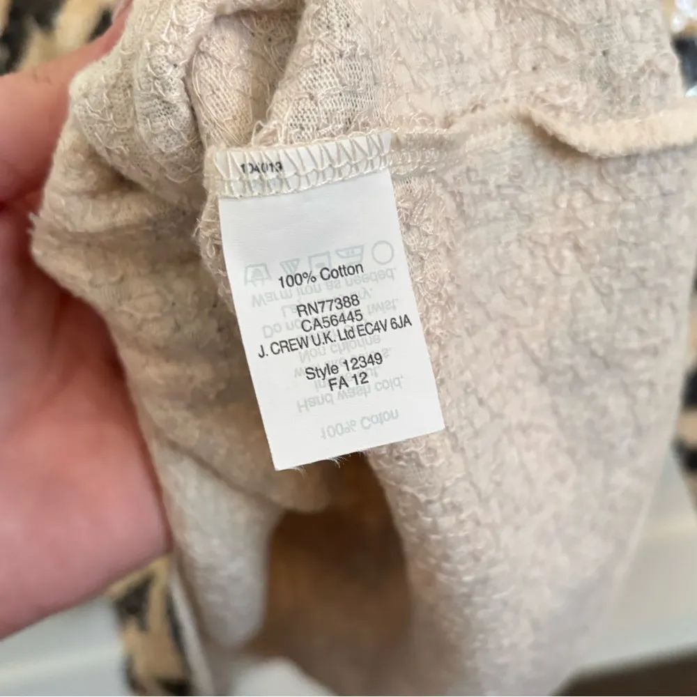 J.‎ Crew Sequin Long Sleeve Top Medium Black and Gold Chevron Sparkle Holiday - Image 5