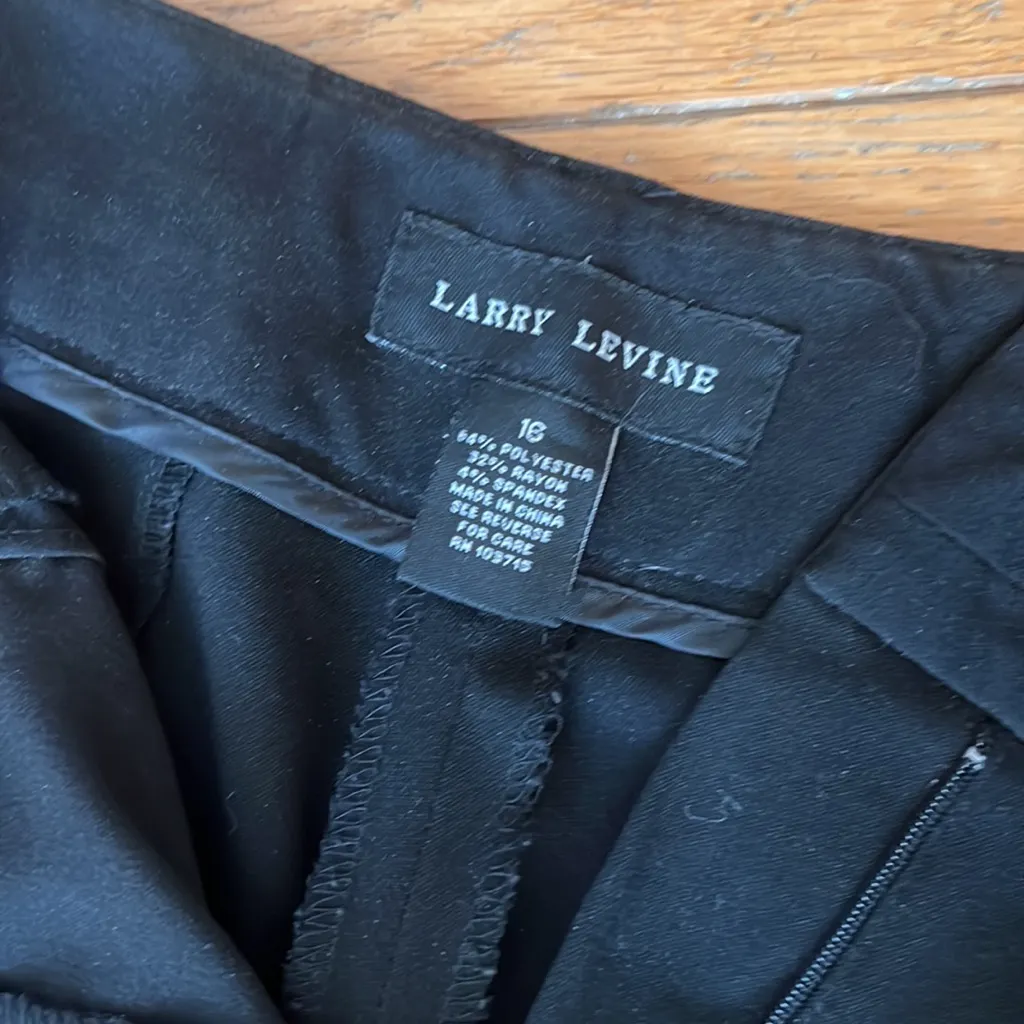 Larry Levine 🖤 wide leg slacks - Image 5