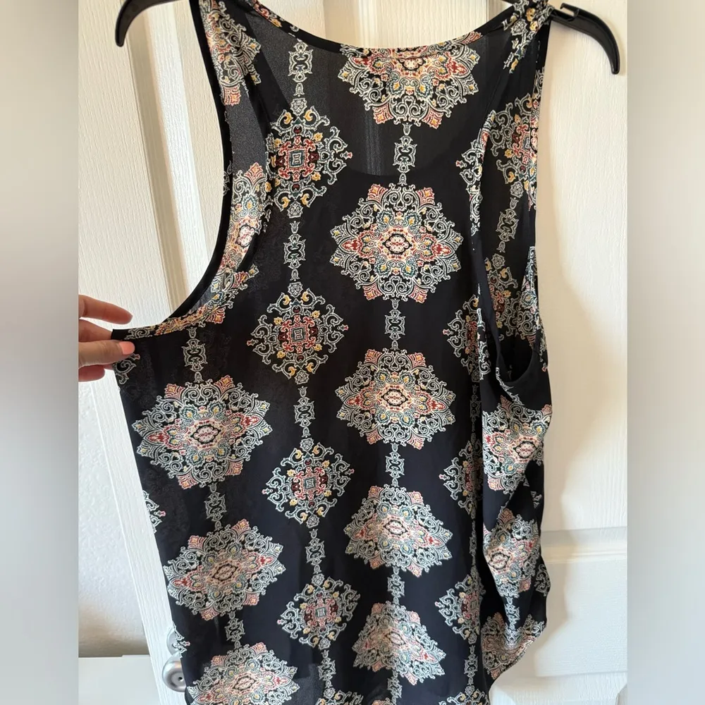 Mossimo Tunic Style Top, Black Moroccan Medallion Pattern, Women's Size XL - Image 9