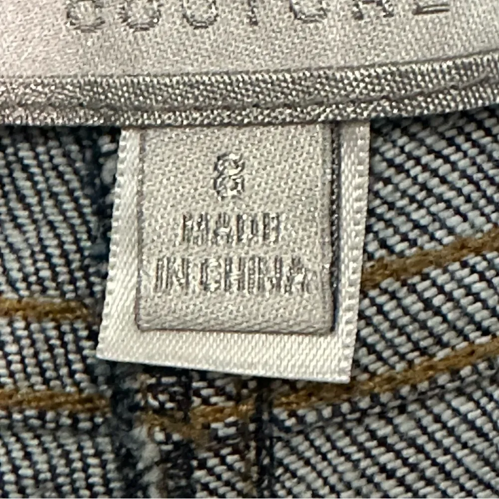 St. John Couture Embellished Straight- Leg Denim Jeans Rhinestones Mid-Rise Sz 8 - Image 3