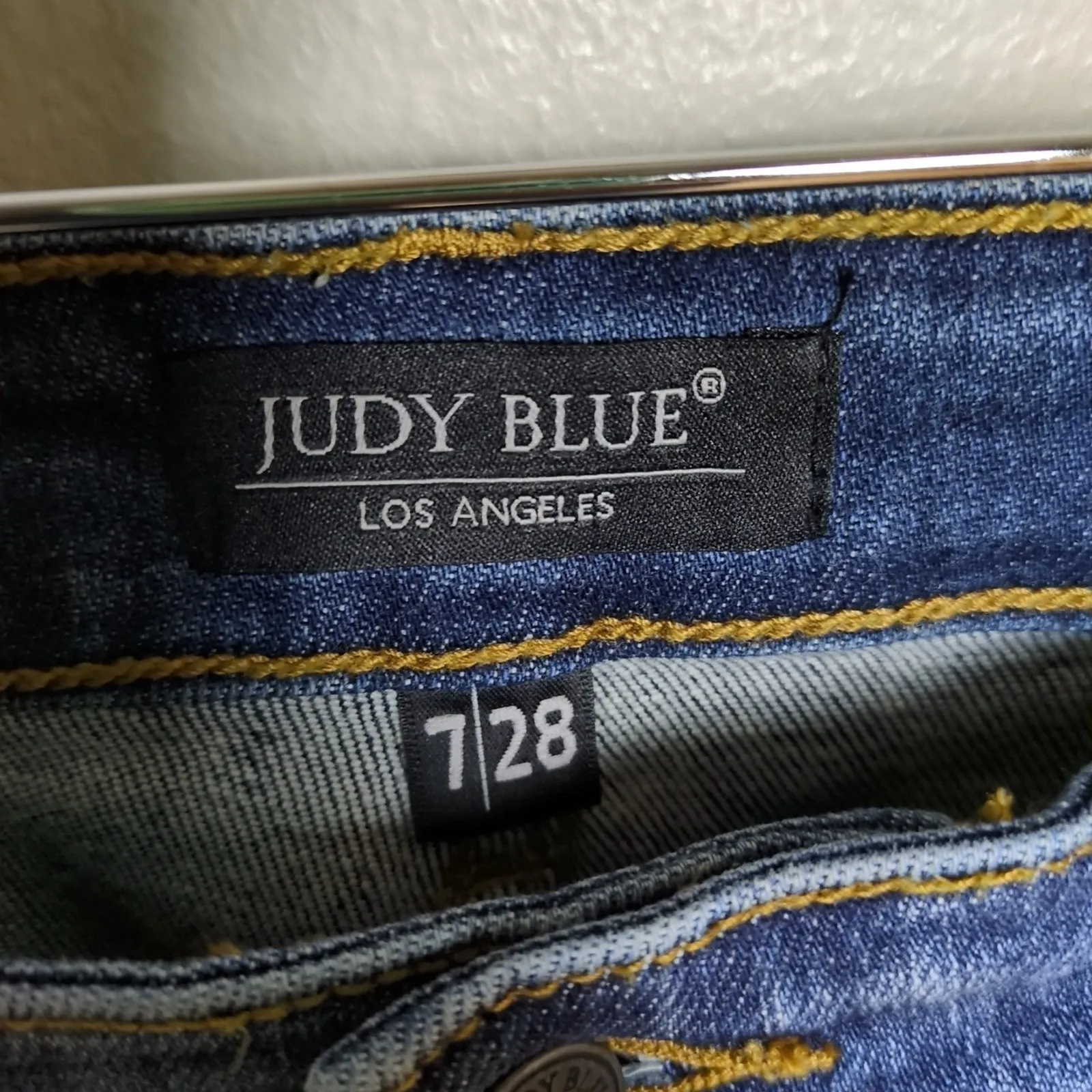 JUDY BLUE Slim Fit Jeans Dark Wash Stretch Denim Cuffed Distressed Women's 7/28 - Image 4