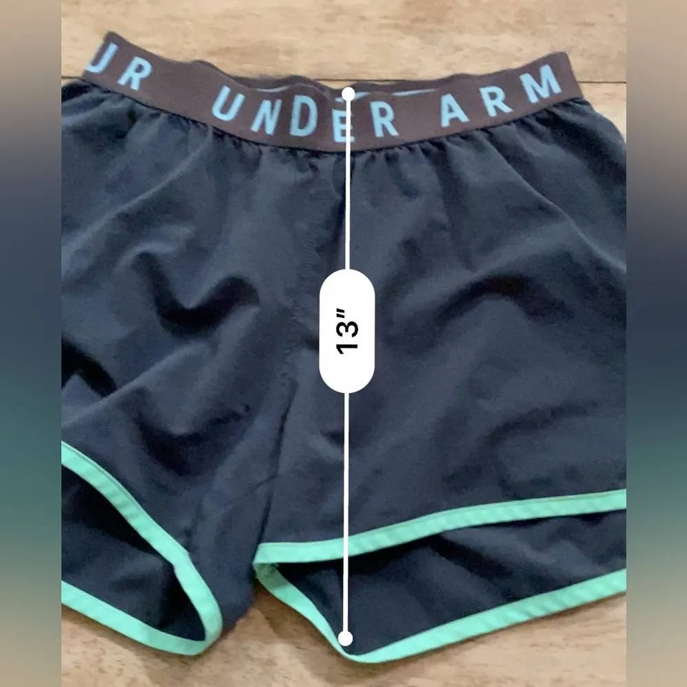 Under Armour Women’s Sz XS Dk Gray/Green Wordmark Logo Waistband Athletic Shorts - Image 5