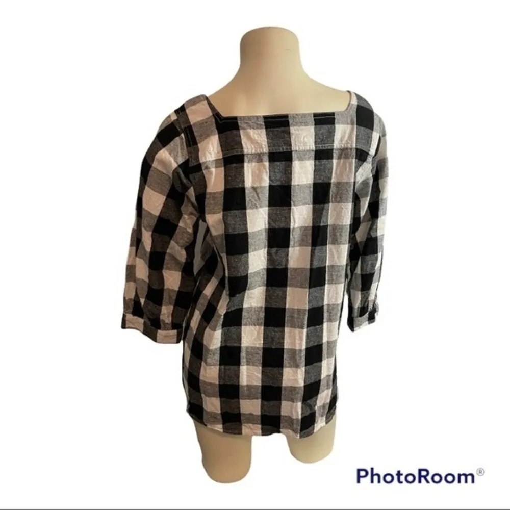 Time and Tru Black/White Shepherd Check Blouse Size M - Image 2