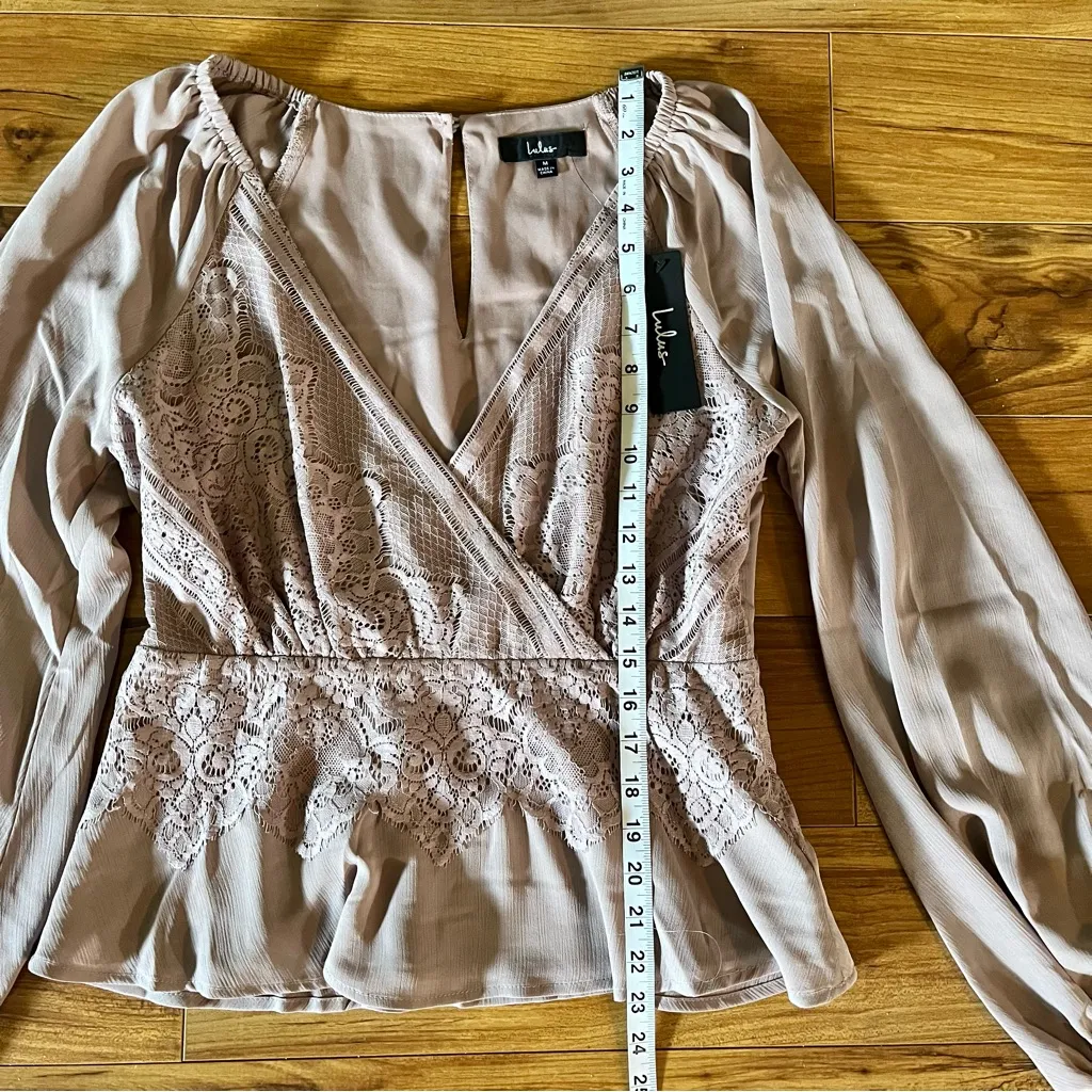 Lulus Loving Arms Taupe Lace Long Sleeve Peplum Top New Medium - Image 9