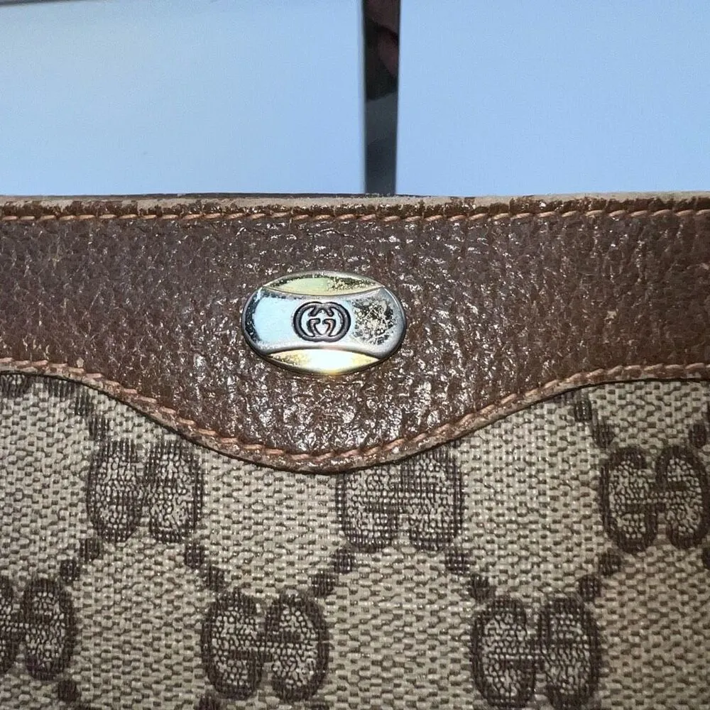 Gucci  Accessory Collection Vintage Pouch - Image 3