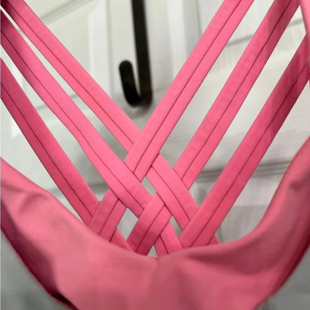 Lululemon Sky Grey & Pink Built in Sports Bra running tank top size 4. - Image 7