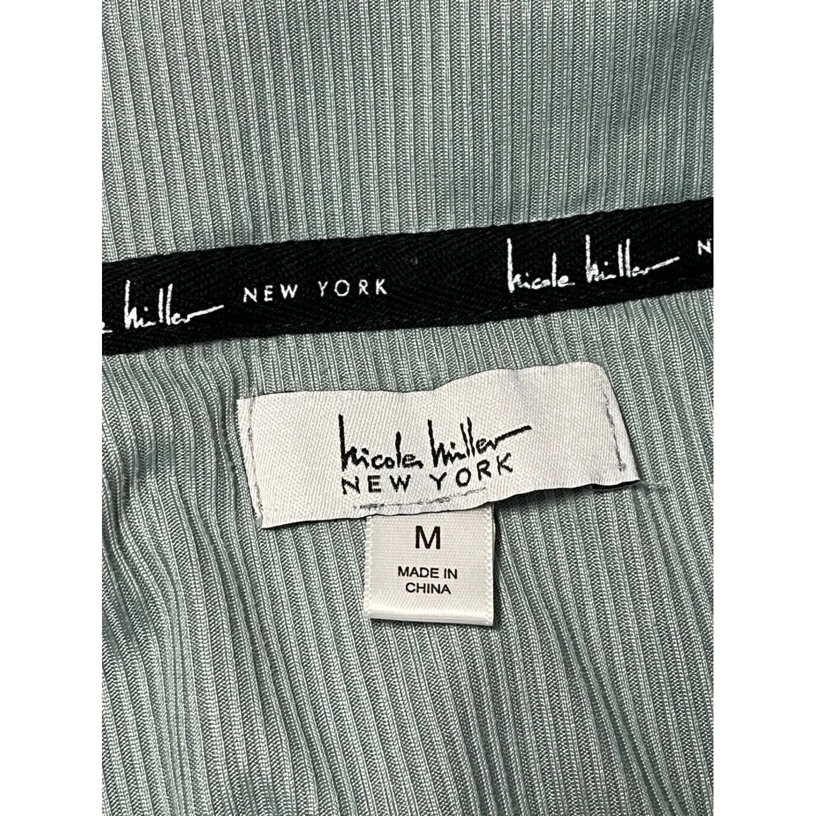 Nicole Miller Women's Medium Ribbed Knit Pajama Set Notch Collar Button Down - Image 4