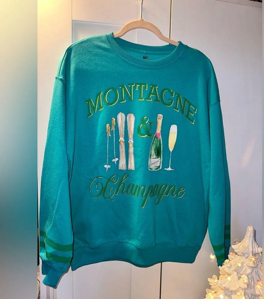 🎿⛷️🍾🥂NWOT Goodie Two Sleeves “Montagne Champagne” Crewneck Sweatshirt 🎿⛷️🍾🥂 - Image 2