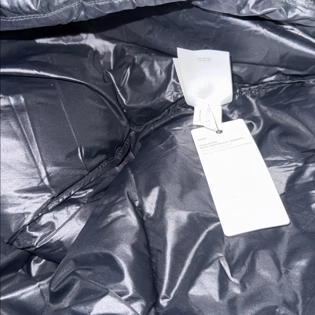 NWOT H HALSTON  Ayssmetrical Shine Fabric Faux Fur Collar Puffer Jacket Black XL - Image 7