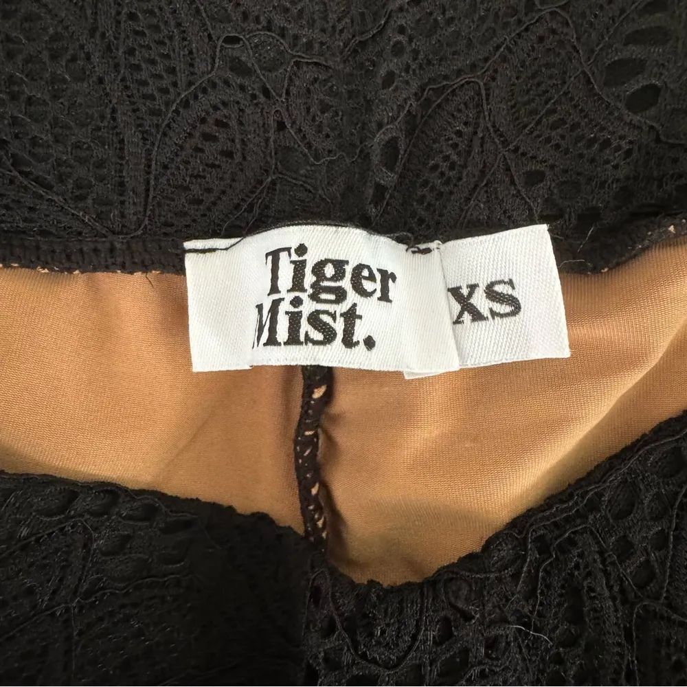 TIGER MIST Lace Bike Shorts - Image 5