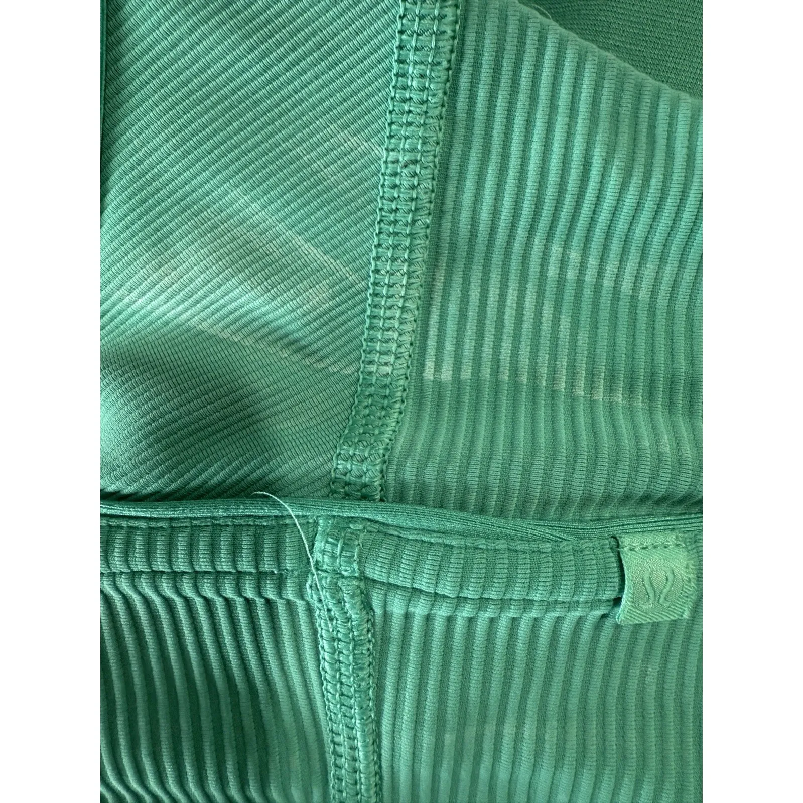 Lululemon Energy Ribbed Longline Bra‎ Size 12 Support, B–D Cups - Image 5