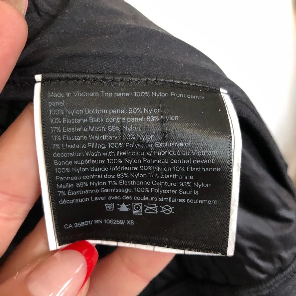 lululemon Black Polar Pace Run Vest Size 10 - Image 11