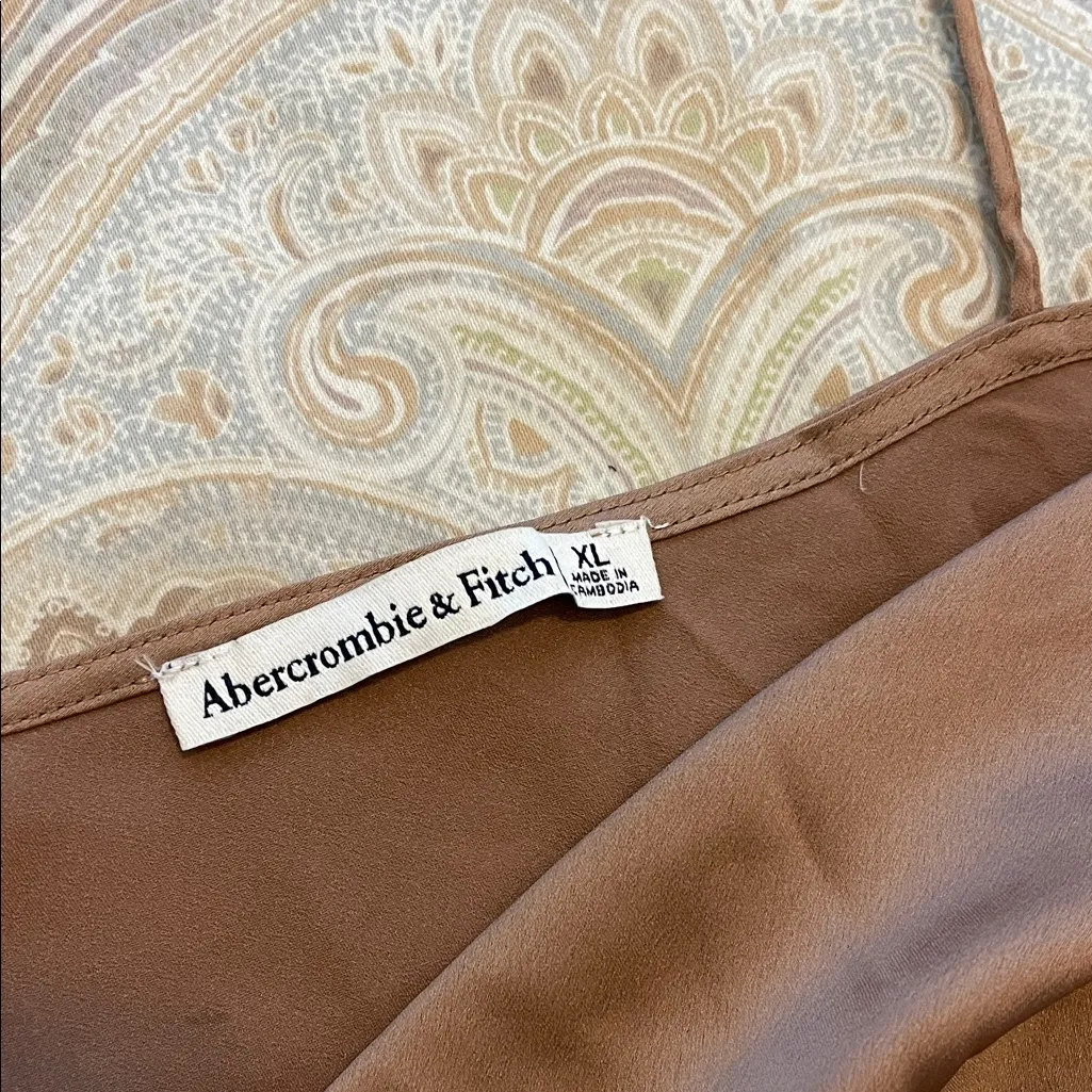 Abercrombie & Fitch Rich Taupe Satin Top - Image 2