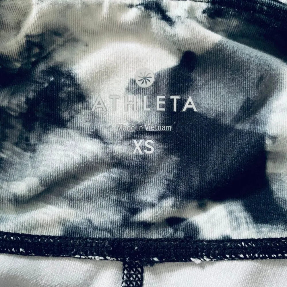 Athleta Black & White Floral Rose Print High-Waisted Leggings Tights | Size: XS - Image 7