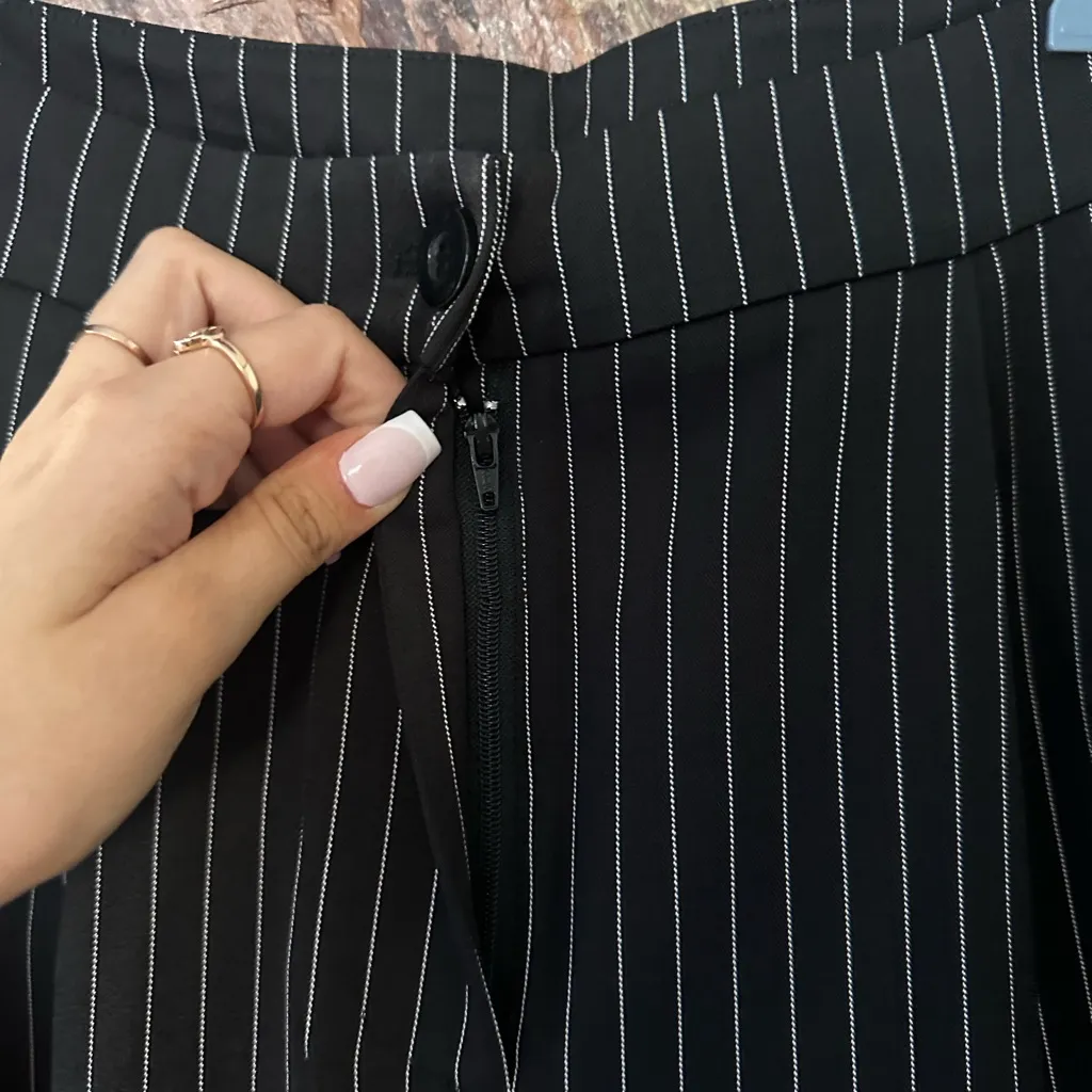 Commense Relaxed Striped Suit Pants Set size large Black - Image 4