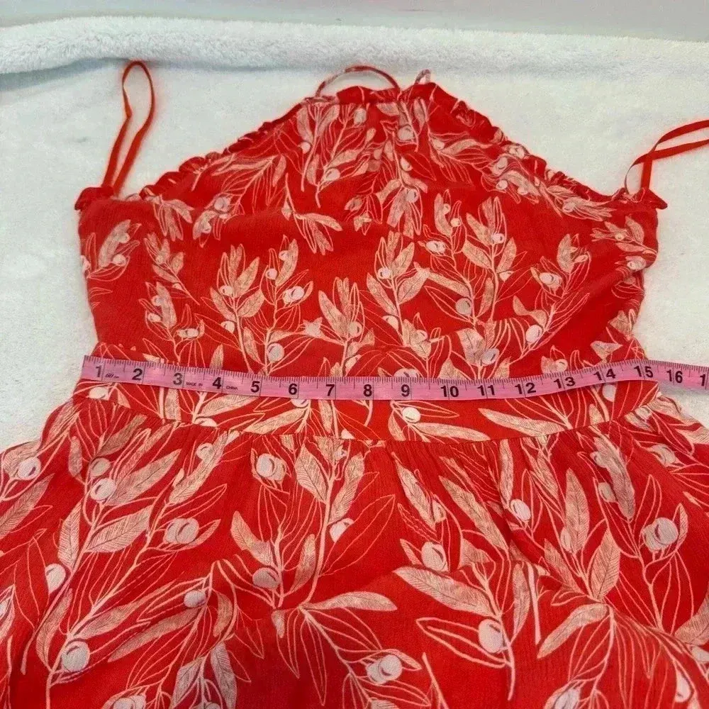 Alexia Admor
Kira Halter Neck Open Back Maxi Dress size 10 - Image 9