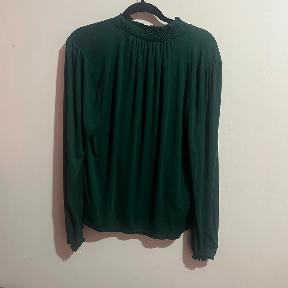 J Crew Top Womens XL Large Forest  green Long Sleeve Mock Neck Sheer Sleeves - Image 2