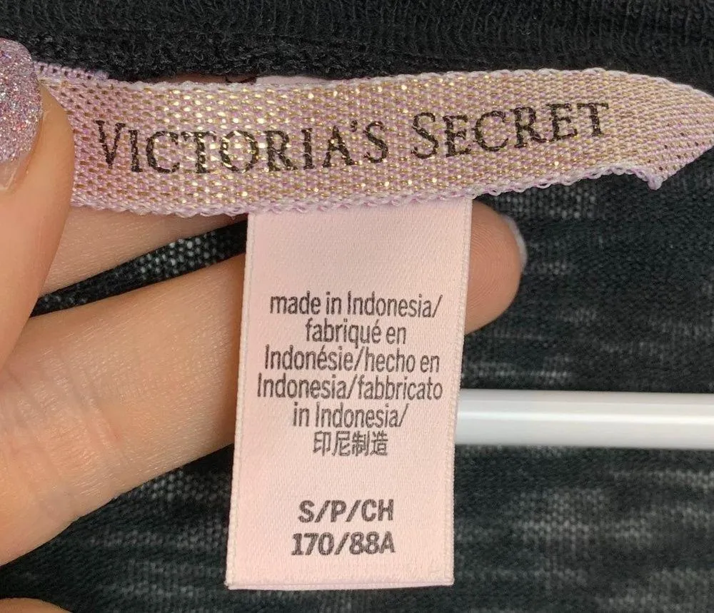 Victoria's Secret Black Sheer Lightweight Scoop Neck Sweater - Image 3