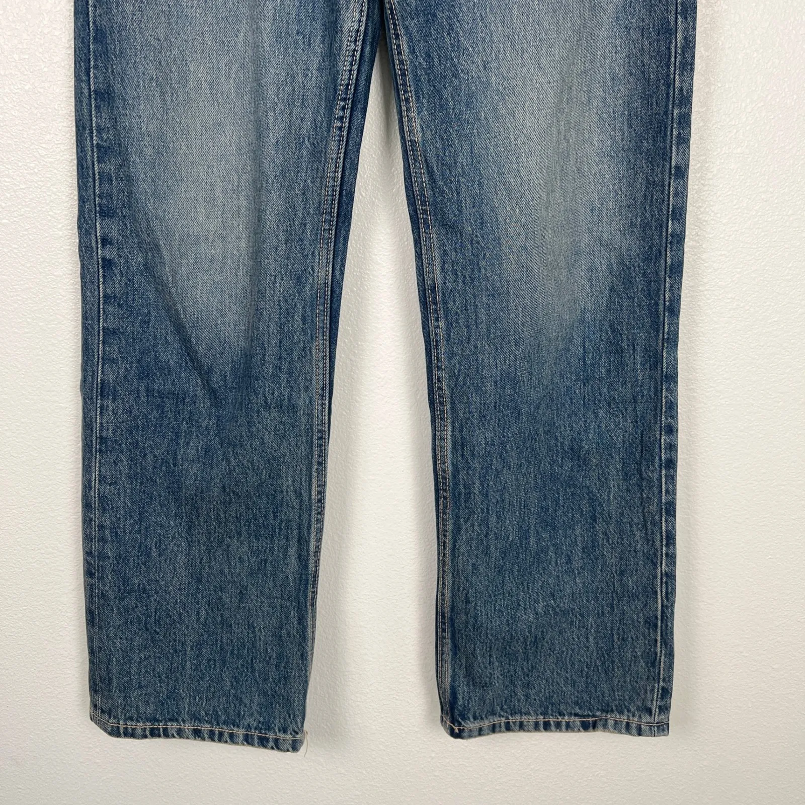 Zara Women's Straight Leg Blue Jeans‎ Sz 2 - Image 4