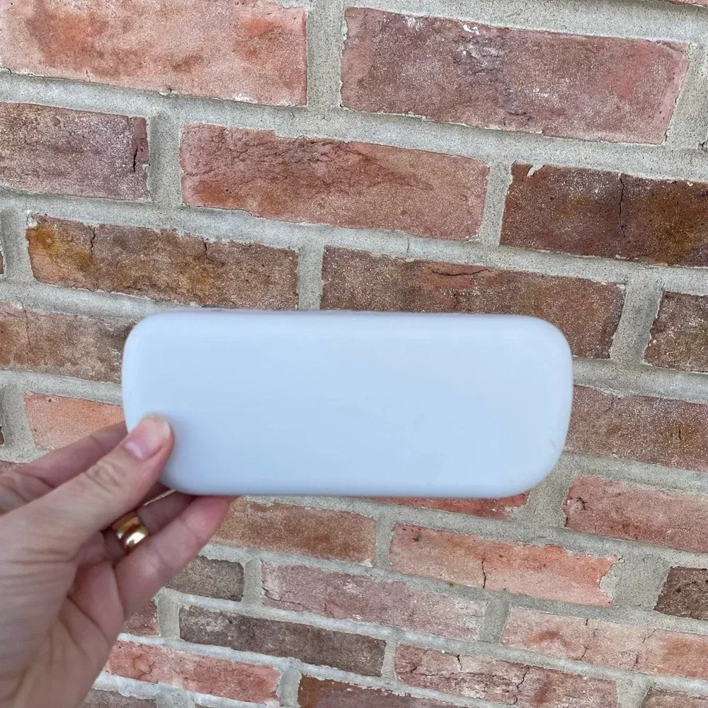 Warby Parker | Glasses Case Gray Clamshell - Image 3