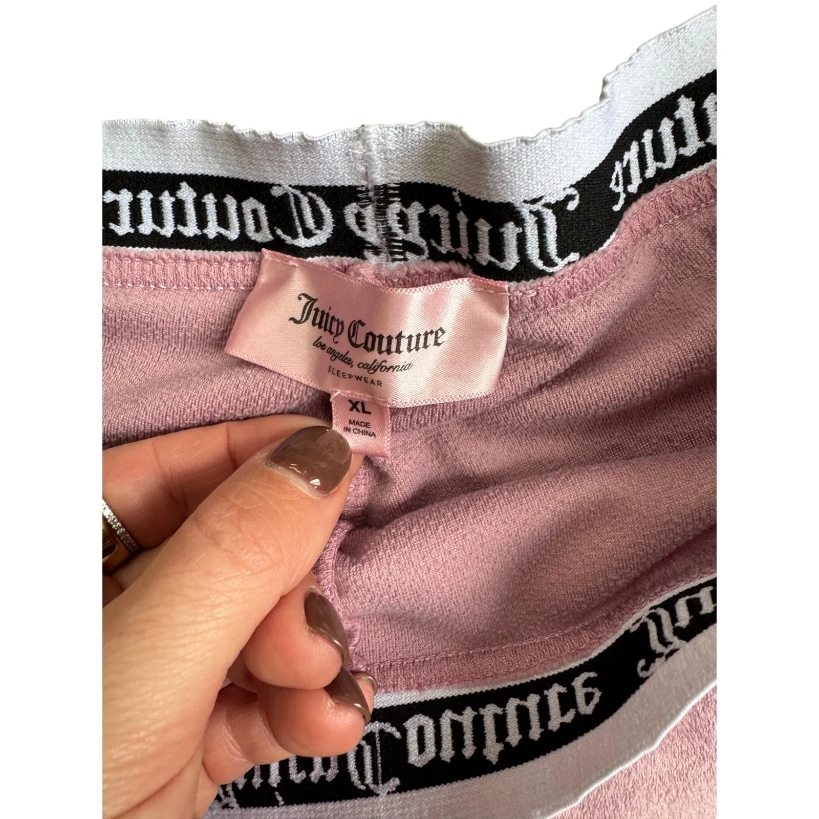 Juicy Couture Y2K Velour Sleepwear Shorts Women's Pink Rhinestone Logo Size XL - Image 3