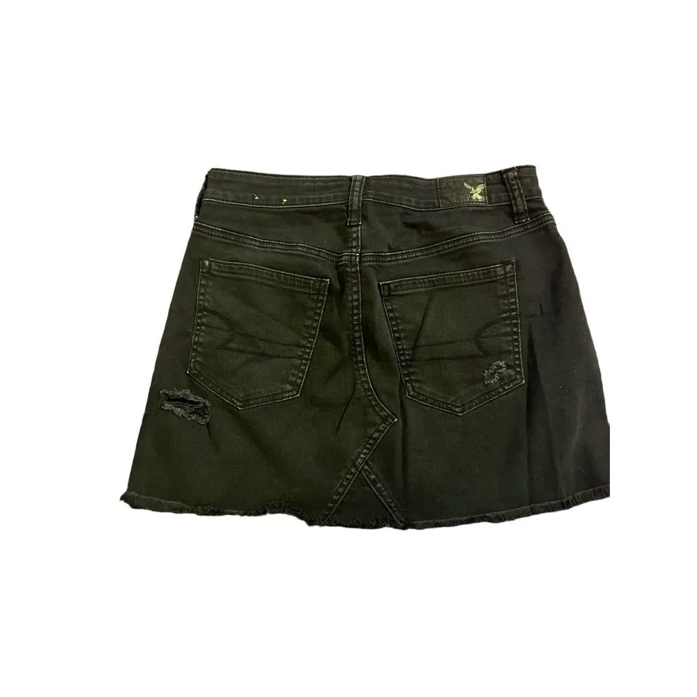 American Eagle Black Denim Mini Skirt Distressed Button Fly Frayed Hem Size 4 - Image 4