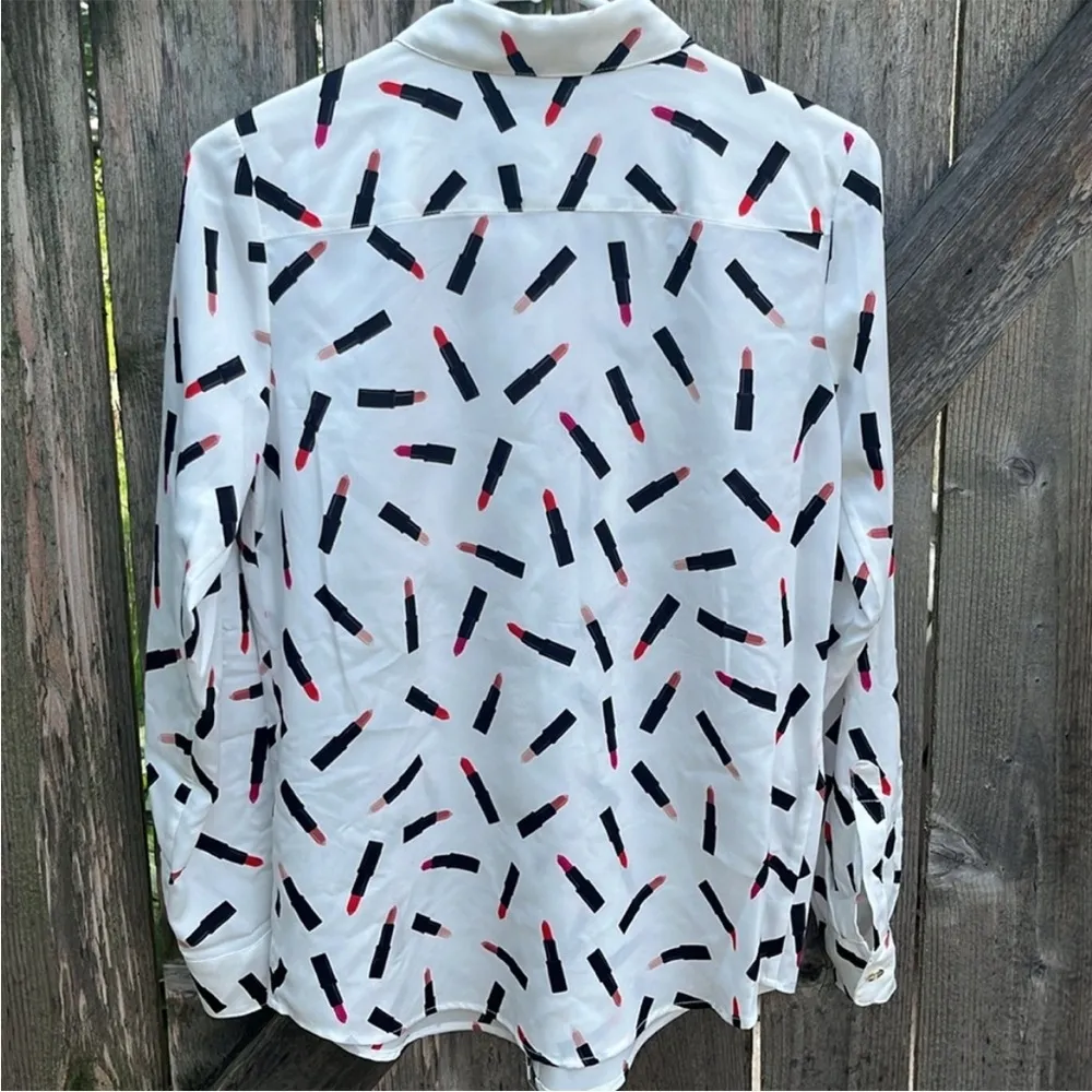 NWT Karl Lagerfeld Lipstick Pattern Long
Slv Roll Tab Blouse Generous XS - Image 5